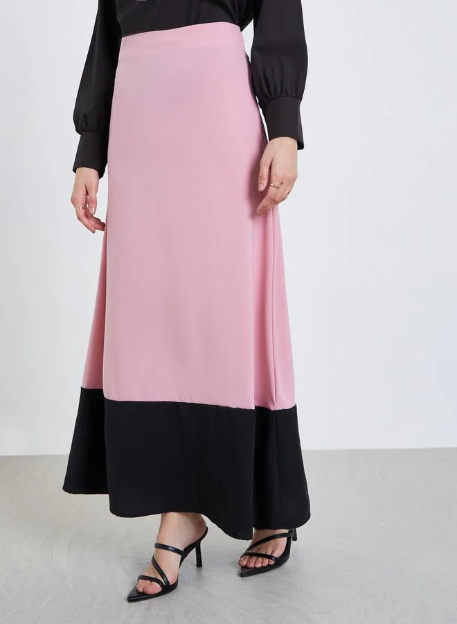 Styli Women Contrast Hem Color Block Maxi Skirt